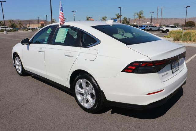 Photo of 2025 Platinum White Honda Accord