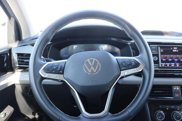 Photo of 2024 Platinum Gray Metallic Volkswagen Taos