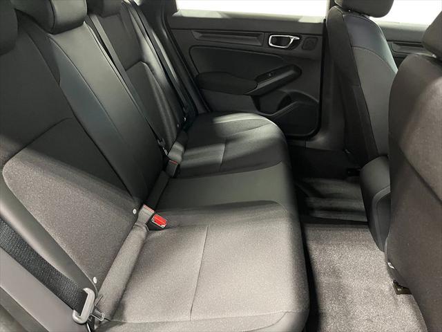Photo of 2025 Platinum White Honda Civic
