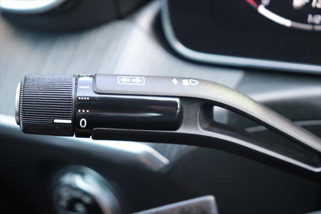 Photo of 2024 Polar White Mercedes-Benz C-Class