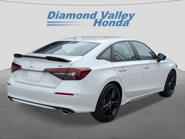 Photo of 2026 Platinum White Honda Civic Si