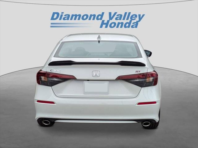 Photo of 2026 Platinum White Honda Civic Si
