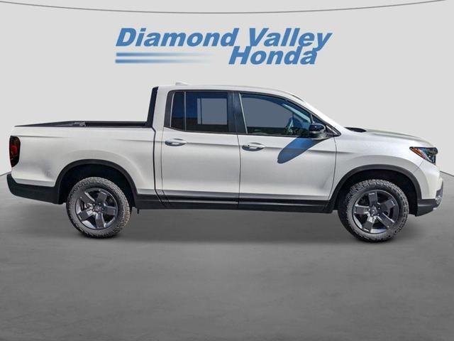 Photo of 2025 Platinum White Honda Ridgeline