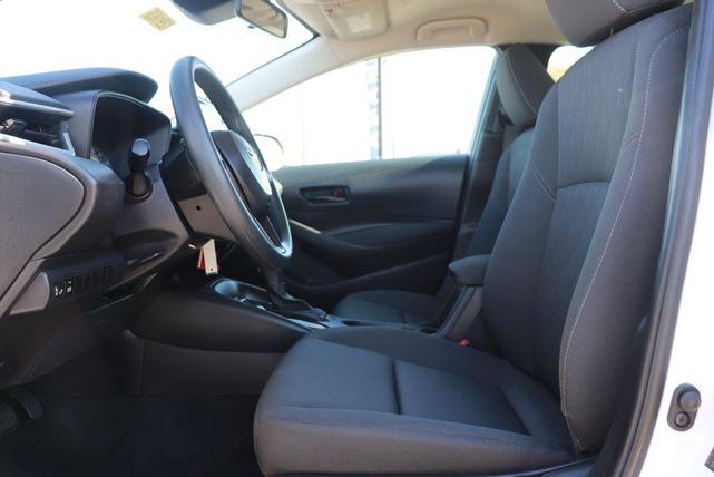 Photo of 2024 White Toyota Corolla