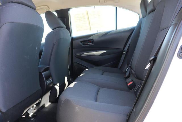 Photo of 2024 White Toyota Corolla