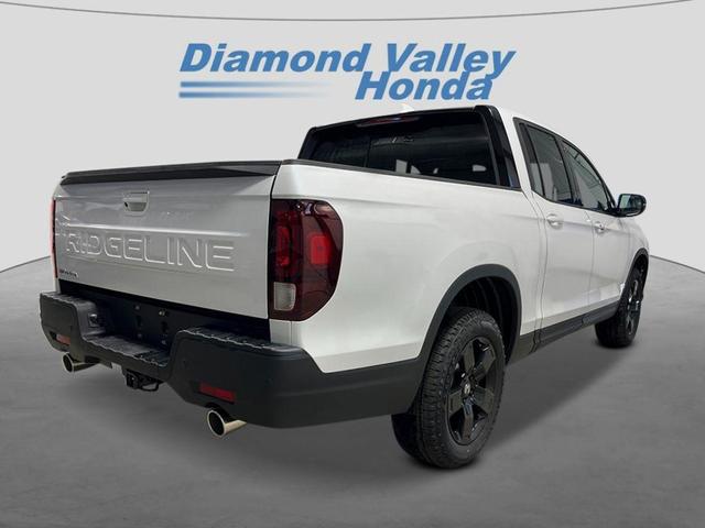 Photo of 2025 Platinum White Honda Ridgeline