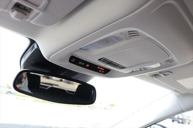 Photo of 2024 Summit White Buick Envision