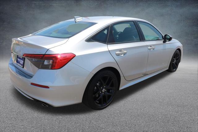 Photo of 2024 Lunar Silver Metallic Honda Civic