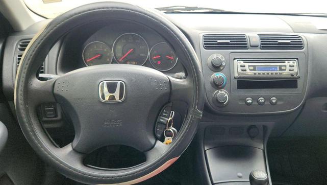 Photo of 2003 Satin Silver Metallic Honda Civic