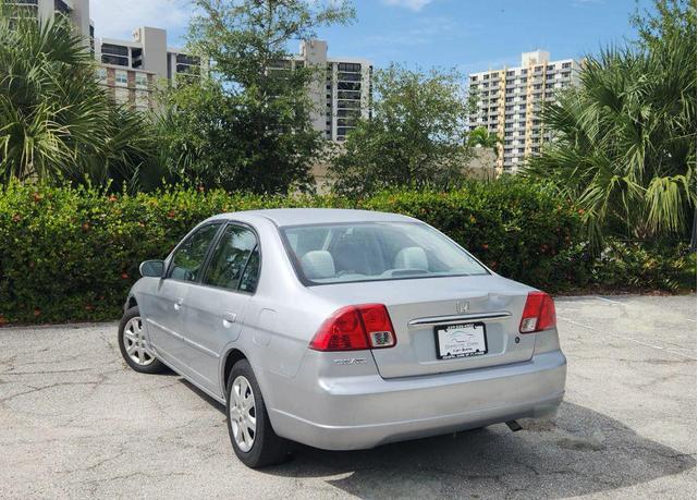 Photo of 2003 Satin Silver Metallic Honda Civic