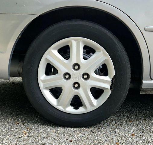 Photo of 2003 Satin Silver Metallic Honda Civic