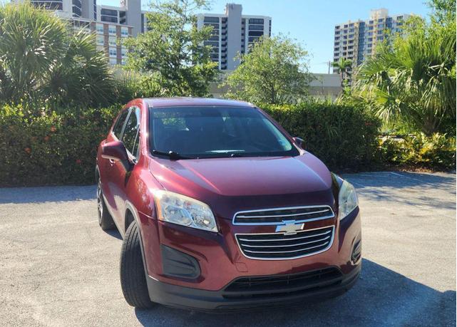 Photo of 2016 Crimson Metallic Chevrolet Trax
