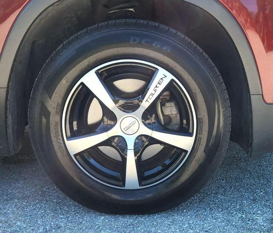 Photo of 2016 Crimson Metallic Chevrolet Trax