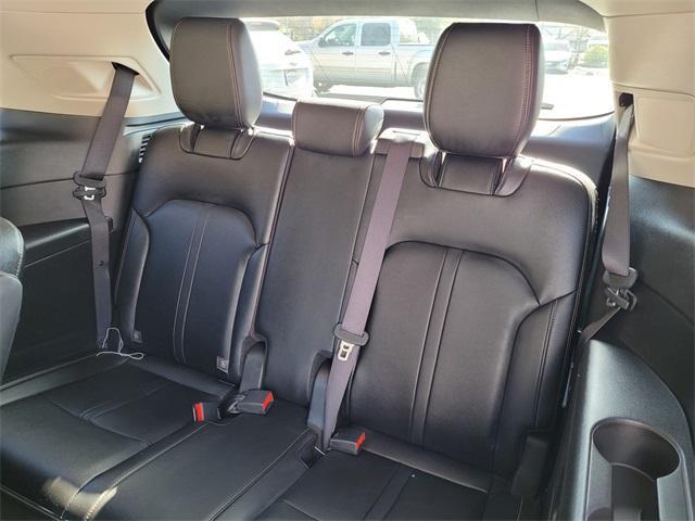 Photo of 2024 Machine Gray Metallic Mazda CX-90 PHEV