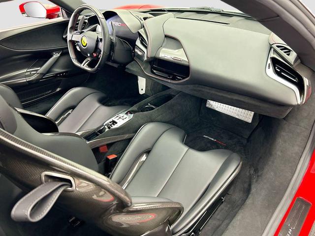 Photo of 2022 Rosso Corsa Ferrari SF90 Stradale