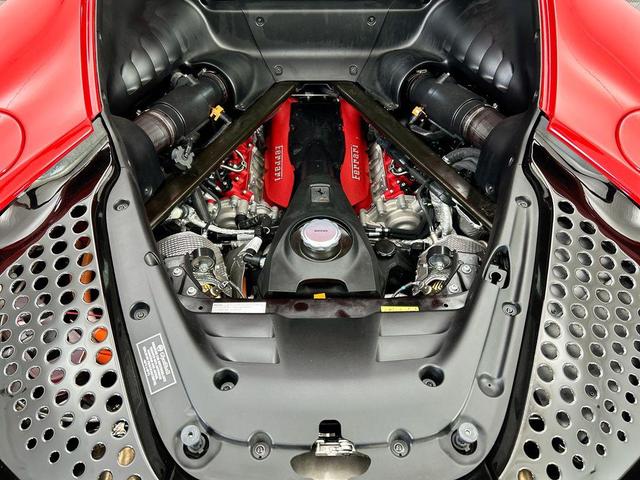 Photo of 2022 Rosso Corsa Ferrari SF90 Stradale
