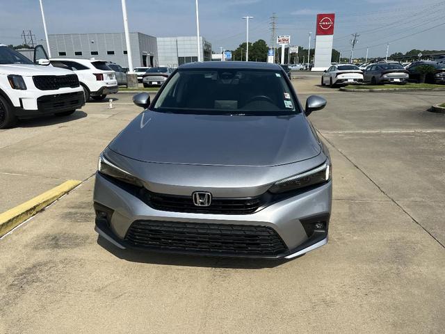Photo of 2023 Lunar Silver Metallic Honda Civic