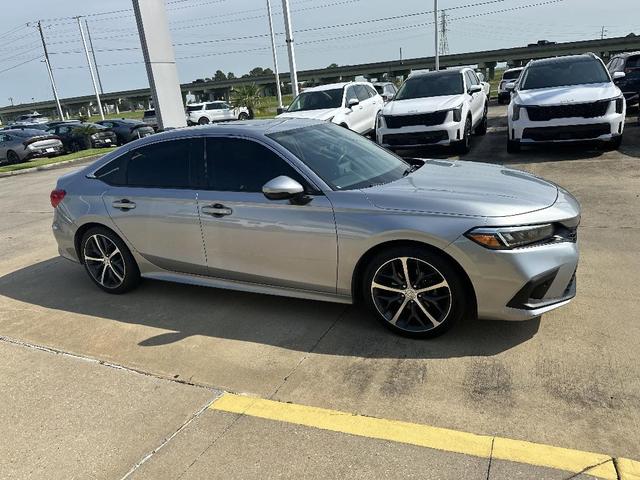 Photo of 2023 Lunar Silver Metallic Honda Civic