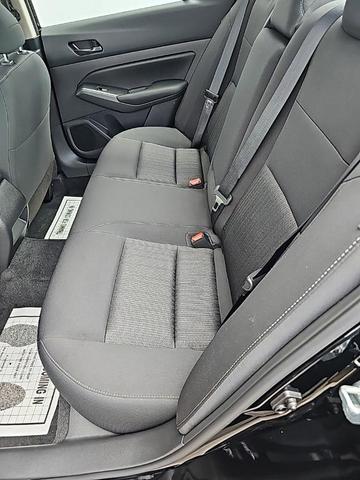 Photo of 2025 Black Nissan Altima