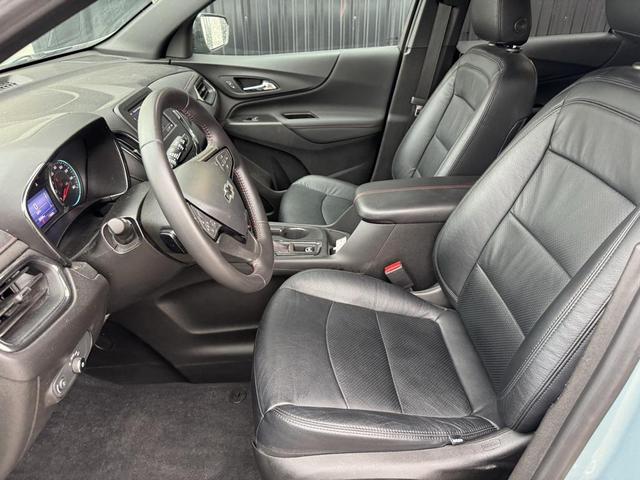Photo of 2022 Seaglass Blue Metallic Chevrolet Equinox