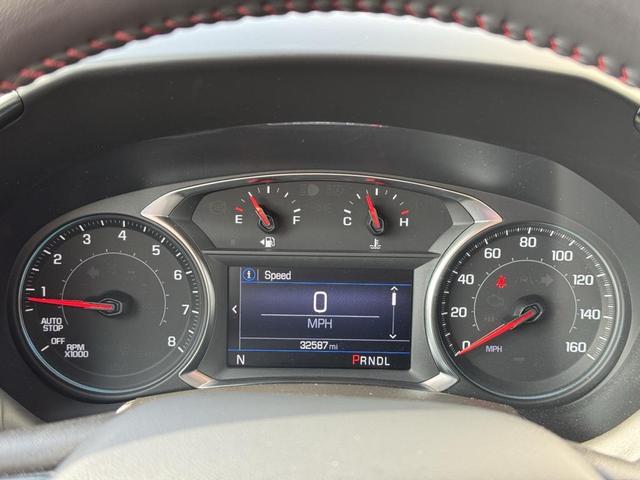 Photo of 2022 Seaglass Blue Metallic Chevrolet Equinox