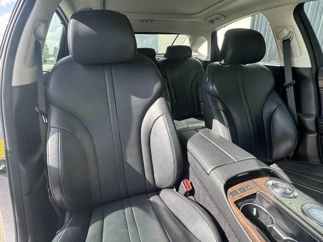 Photo of 2022 Savile Silver Genesis G80