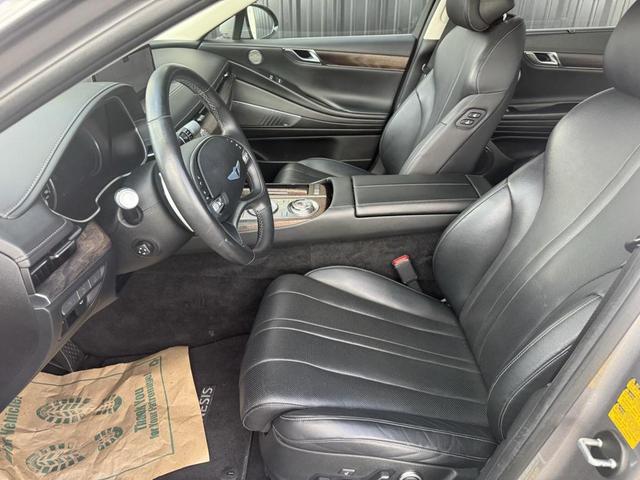 Photo of 2022 Savile Silver Genesis G80