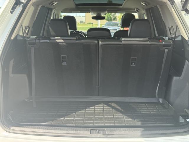 Photo of 2022 White Volkswagen Atlas