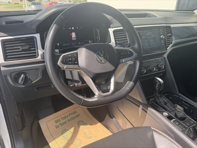 Photo of 2022 White Volkswagen Atlas