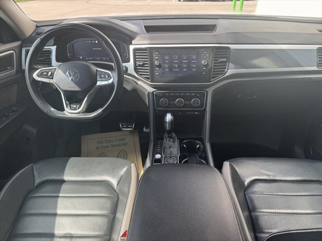 Photo of 2022 White Volkswagen Atlas