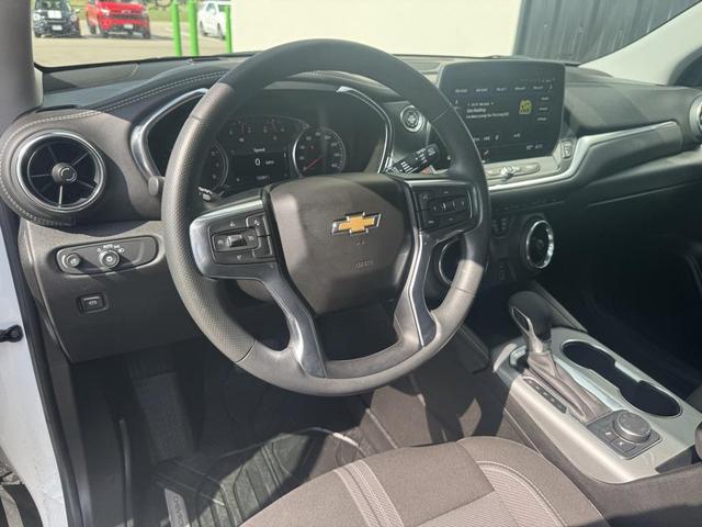 Photo of 2024 Summit White Chevrolet Blazer