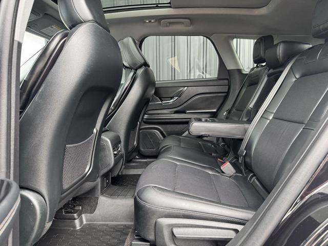 Photo of 2022 Infinite Black Metallic Clearcoat Lincoln Corsair