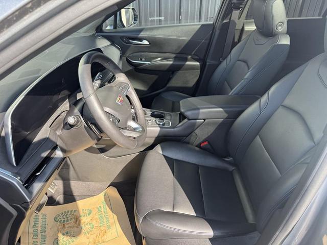 Photo of 2024 Argent Silver Metallic Cadillac XT4