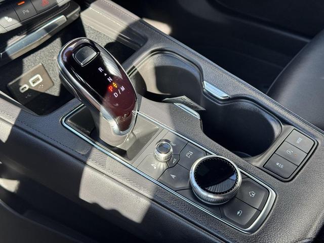 Photo of 2024 Argent Silver Metallic Cadillac XT4