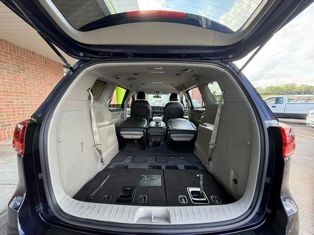 Photo of 2019 Celestial Blue Kia Sedona