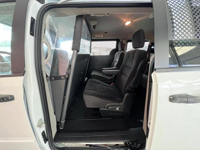 Photo of 2019 White Knuckle Clearcoat Dodge Grand Caravan