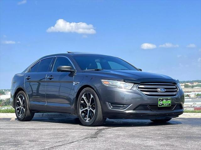 2016 Ford Taurus