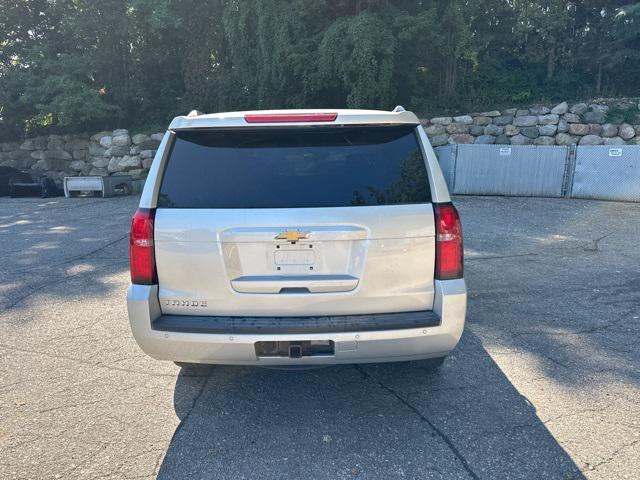 Photo of 2018 Silver Ice Metallic Chevrolet Tahoe