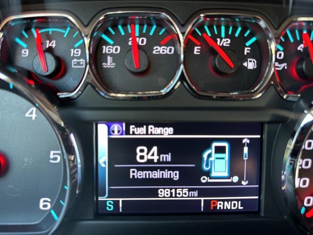Photo of 2018 Silver Ice Metallic Chevrolet Tahoe