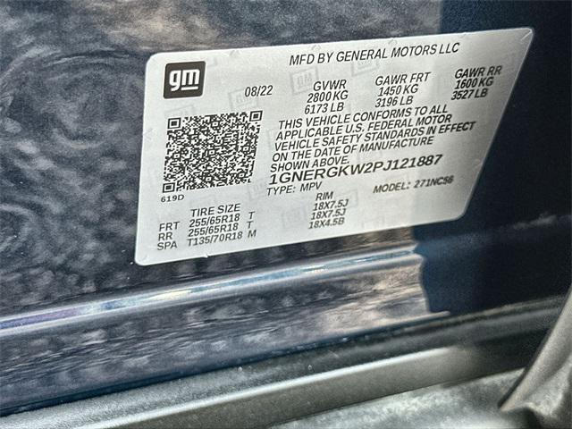 Photo of 2023 Northsky Blue Metallic Chevrolet Traverse