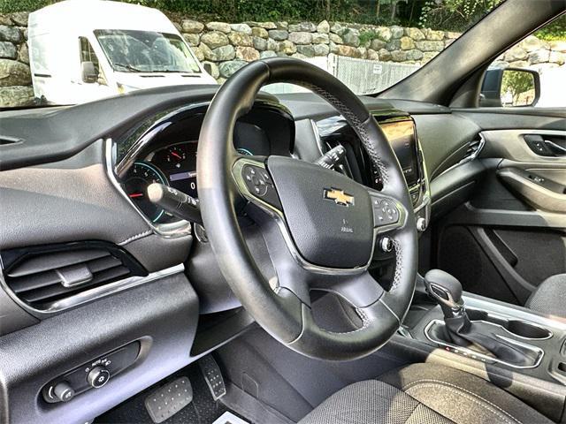 Photo of 2023 Northsky Blue Metallic Chevrolet Traverse
