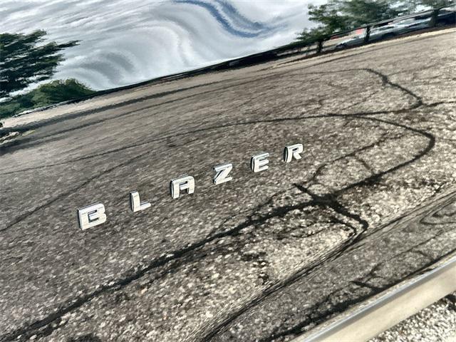 Photo of 2024 Black Chevrolet Blazer