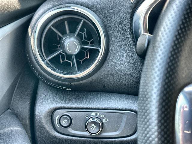 Photo of 2022 Summit White Chevrolet Blazer