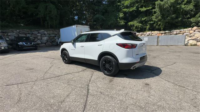 Photo of 2022 Summit White Chevrolet Blazer