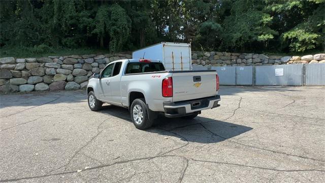 Photo of 2018 Silver Ice Metallic Chevrolet Colorado