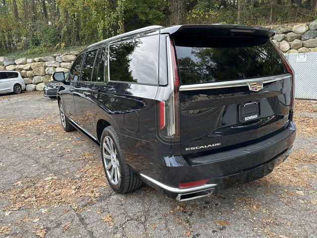 Photo of 2021 Dark Moon Blue Metallic Cadillac Escalade ESV