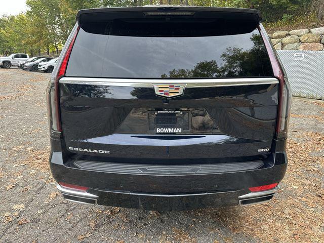 Photo of 2021 Dark Moon Blue Metallic Cadillac Escalade ESV