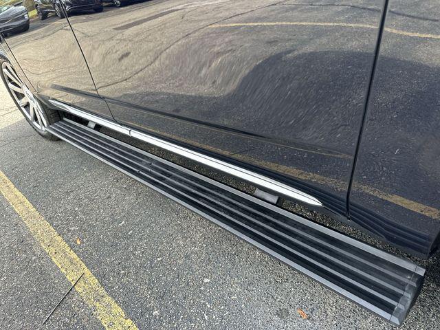 Photo of 2021 Dark Moon Blue Metallic Cadillac Escalade ESV