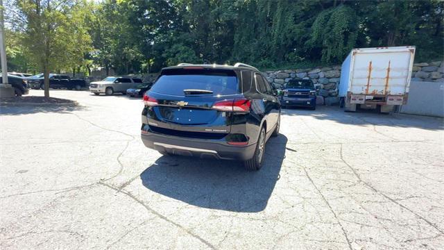 Photo of 2024 Mosaic Black Metallic Chevrolet Equinox