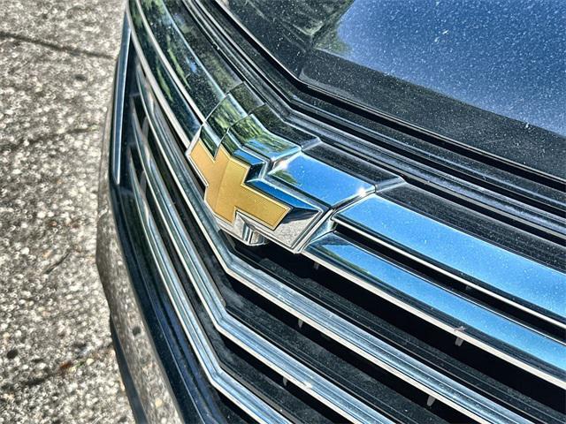 Photo of 2024 Mosaic Black Metallic Chevrolet Equinox